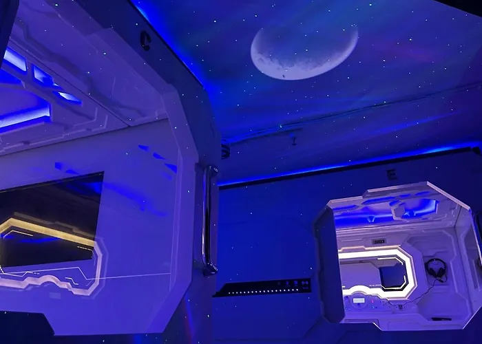 Bmax Spacepods Sleep In Space - 4Mins From Mactan Airport